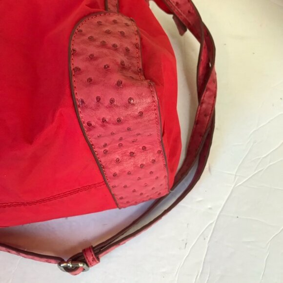 UNITED COLORS OF BENETTON Nylon Satchel Shoulder Crossbody Bag Tote Zip Snap Red - Picture 13 of 15